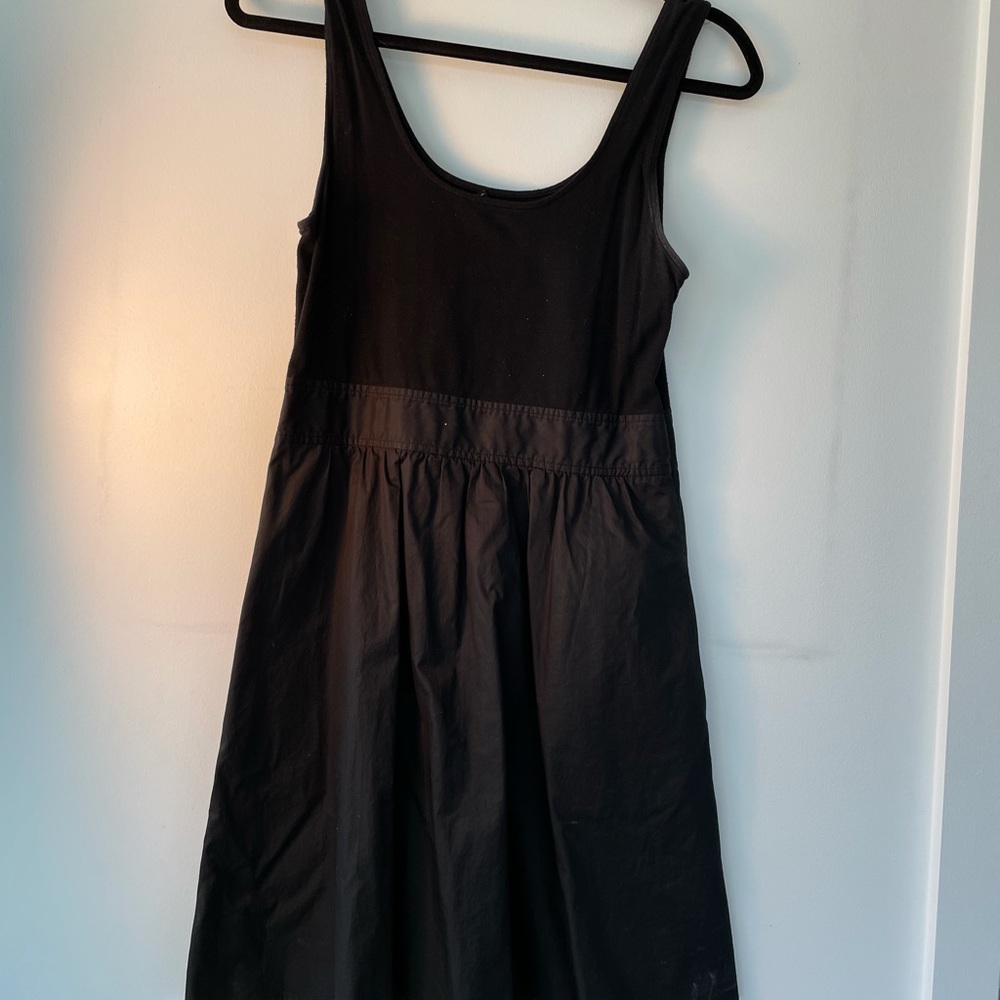 Black theory dress. Size 4